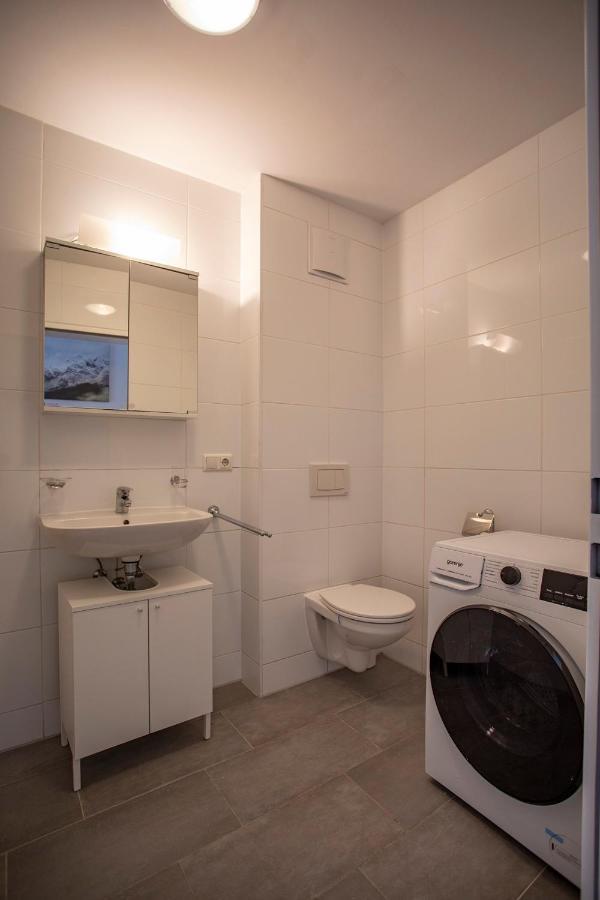 Modern Innsbruck Apartment I Free Parking Ngoại thất bức ảnh